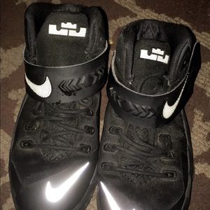 Nike Zoom LeBron soldier 8s shoes